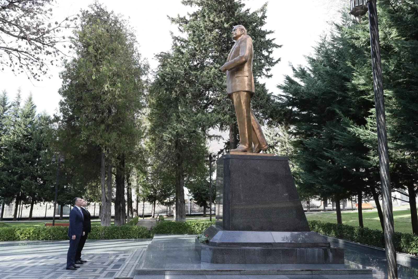 Nazir Sahil Babayev Oğuzda vətəndaşları qəbul edib