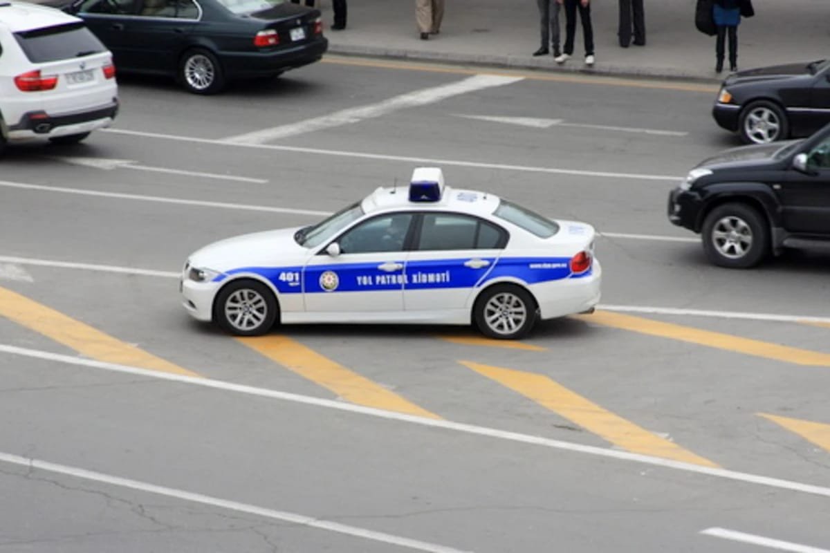 Baş Dövlət Yol Polisi İdarəsinin dövlət qeydiyyat nişanları ilə bağlı sürücülərə müraciəti 