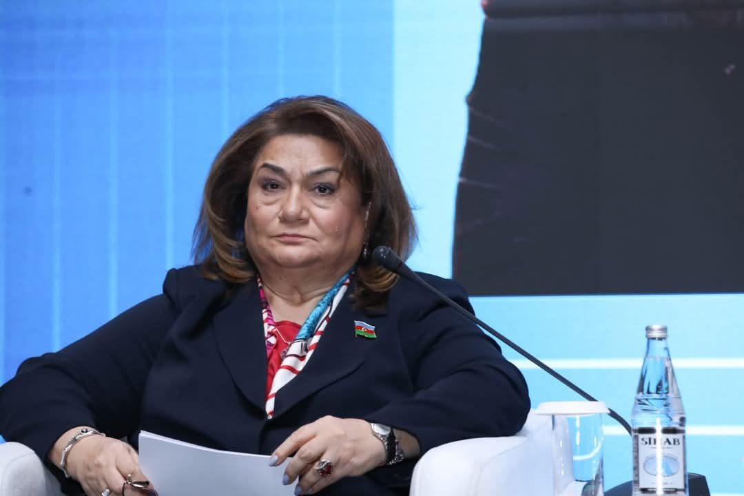 “Qadın hüquqlarının həyata keçirilməsində din amilinin rolu” mövzusunda panel müzakirə baş tutub