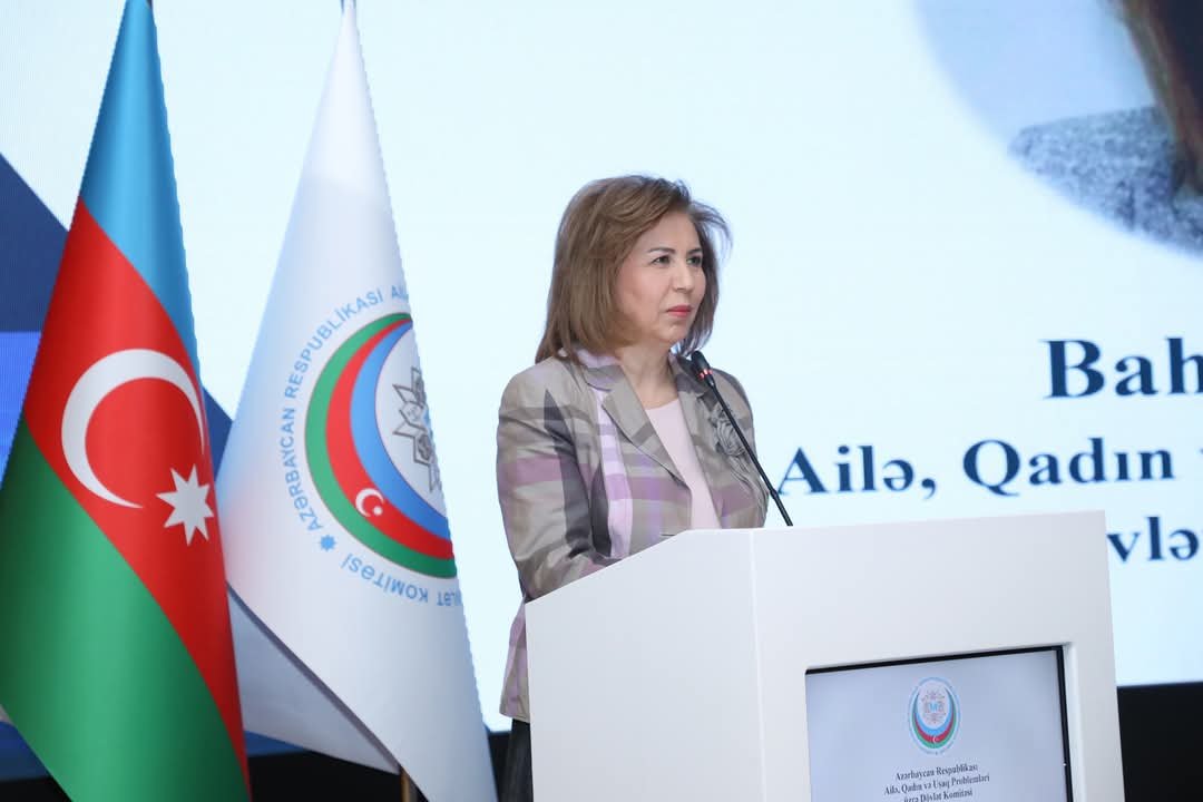 “Qadın iştirakçılığının təbliği” mövzusunda konfransın açılış mərasimi keçirilib