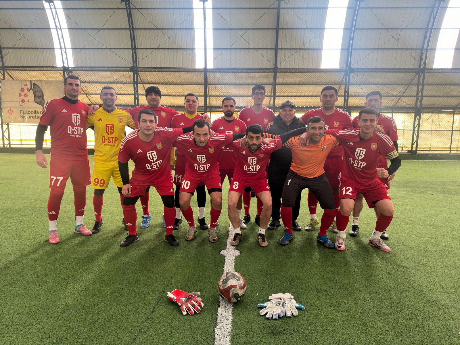 Müdafiə Nazirliyinin komandası III minifutbol turnirində növbəti qrup mərhələsinə vəsiqə qazanıb