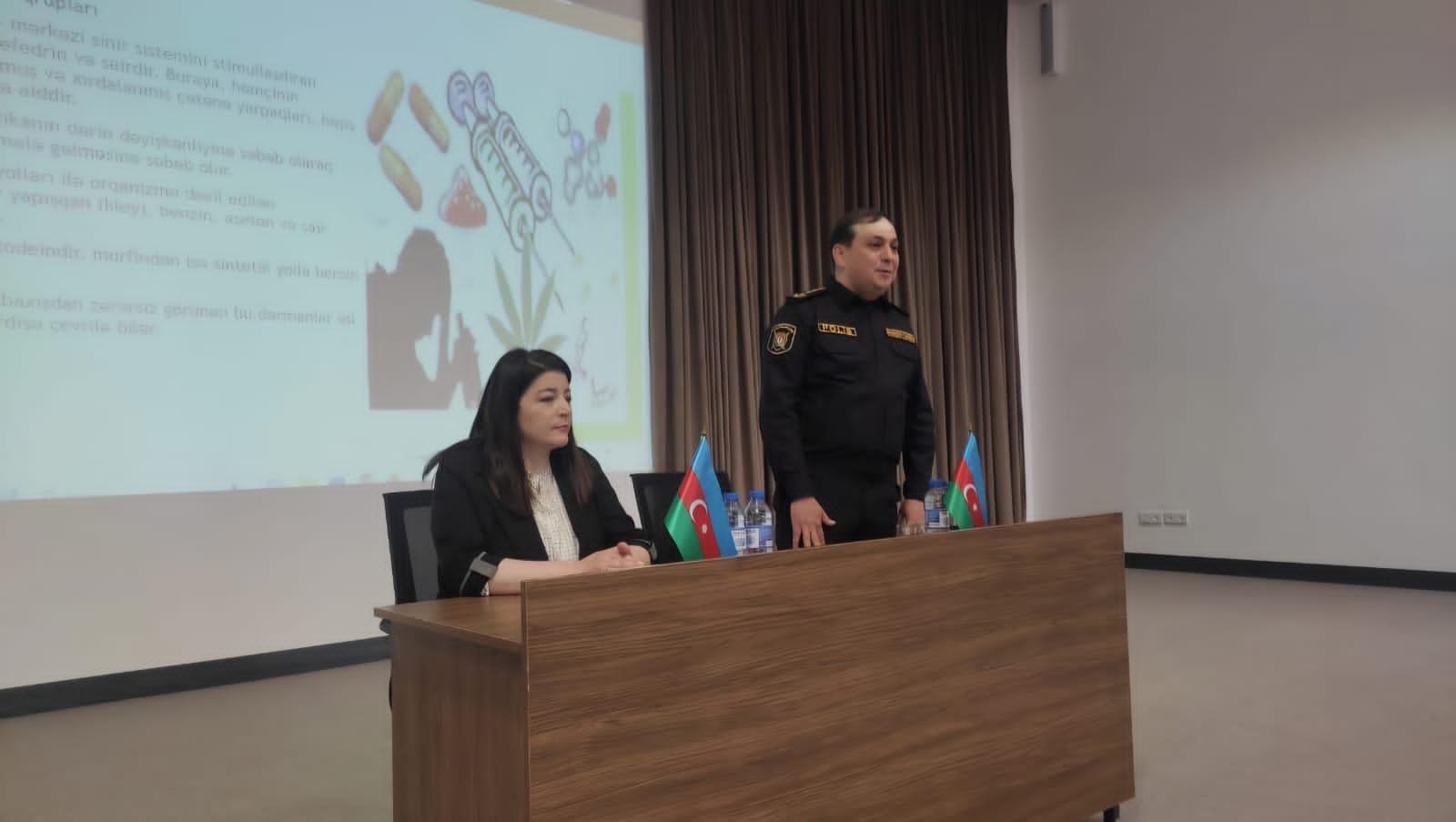 Polis Cəbrayılda şagirdlərlə ilk dəfə maarifləndirmə tədbiri keçirib