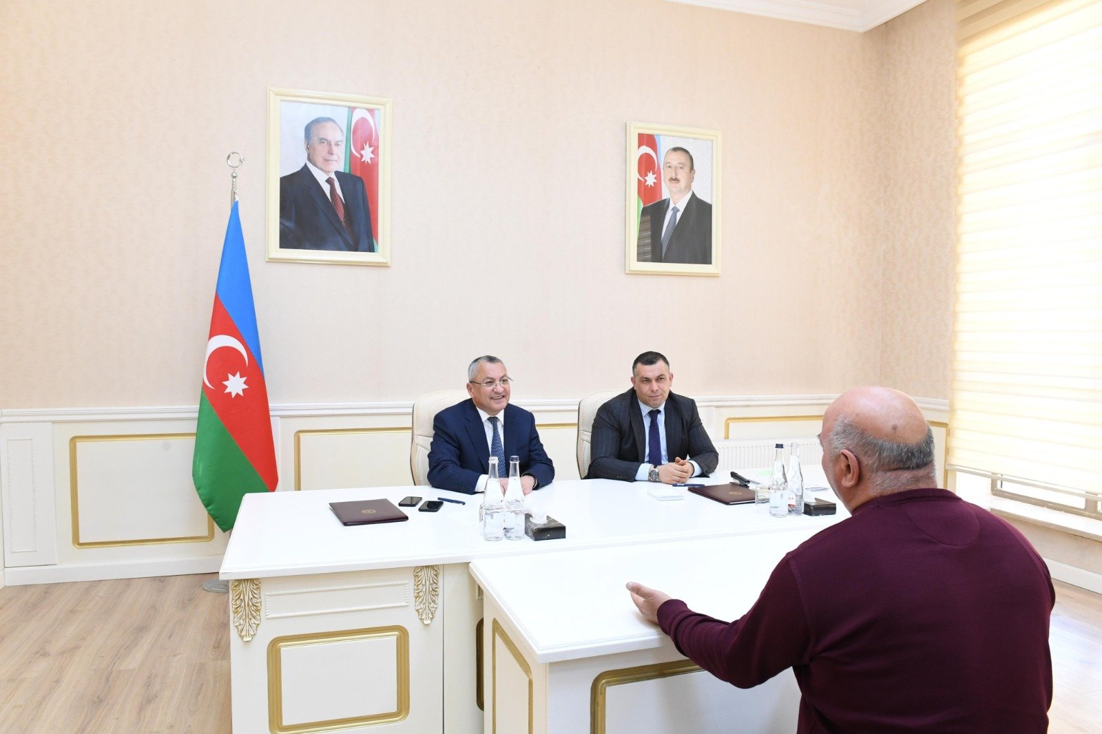 Gədəbəydə keçmiş məcburi köçkünlərin müraciətləri dinlənilib 