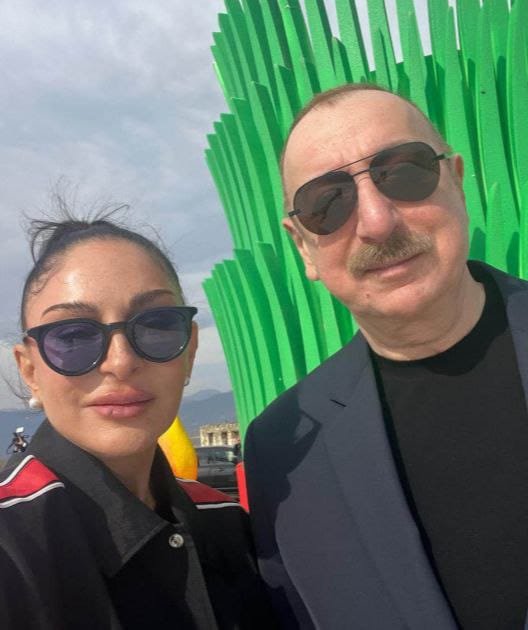 Birinci vitse-prezident Mehriban Əliyeva Ağdərədən paylaşım edib.
