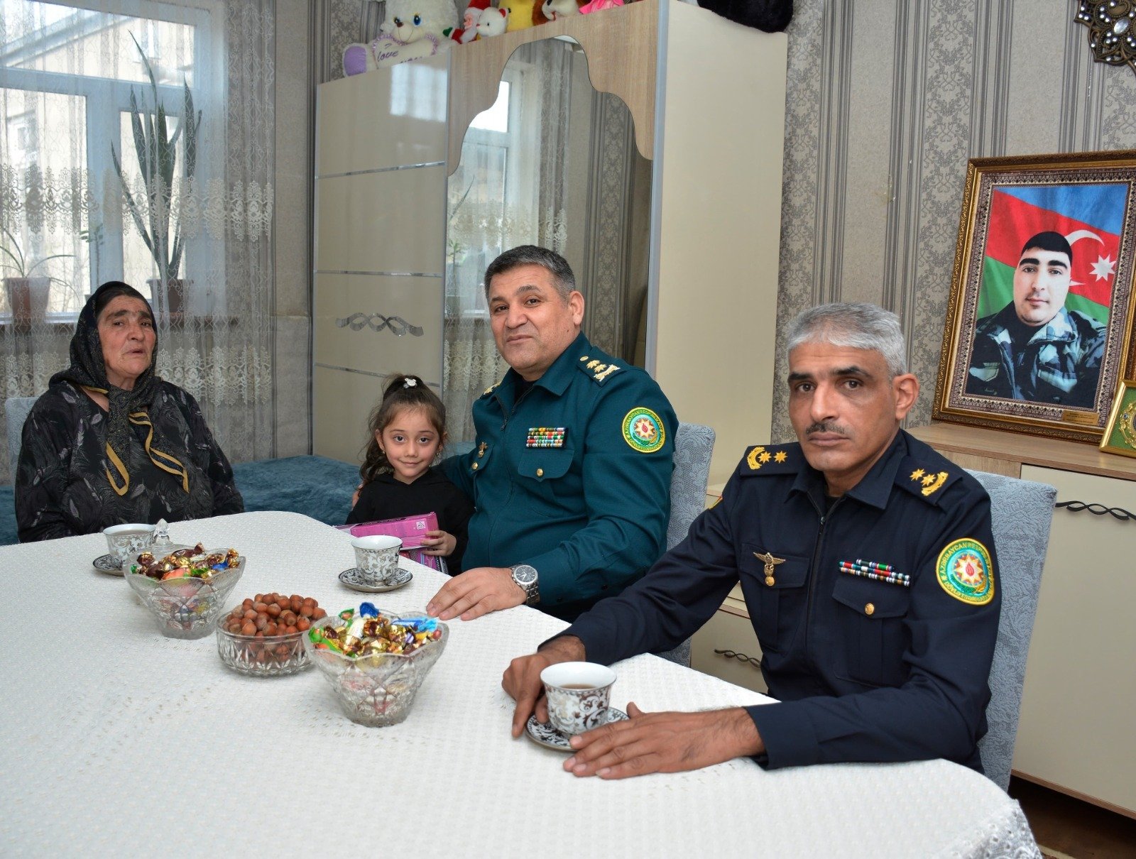 Novruz bayramı ərəfəsində şəhidlərimizin ailələri ziyarət edilmişdir