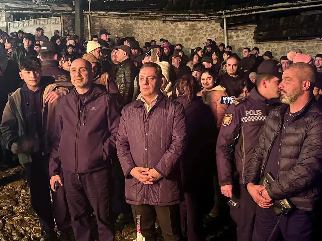 Deputat Vüqar İskəndərov Şəkidə keçirilən Novruz bayramı tədbirində iştirak edib