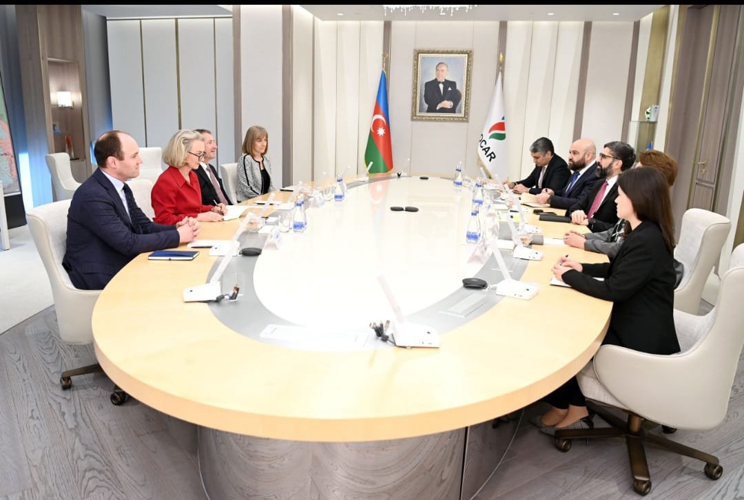 SOCAR-ın prezidenti “ExxonMobil” Korporasiyasının qlobal kəşfiyyat və yeni layihələr üzrə vitse-prezidenti ilə görüşüb