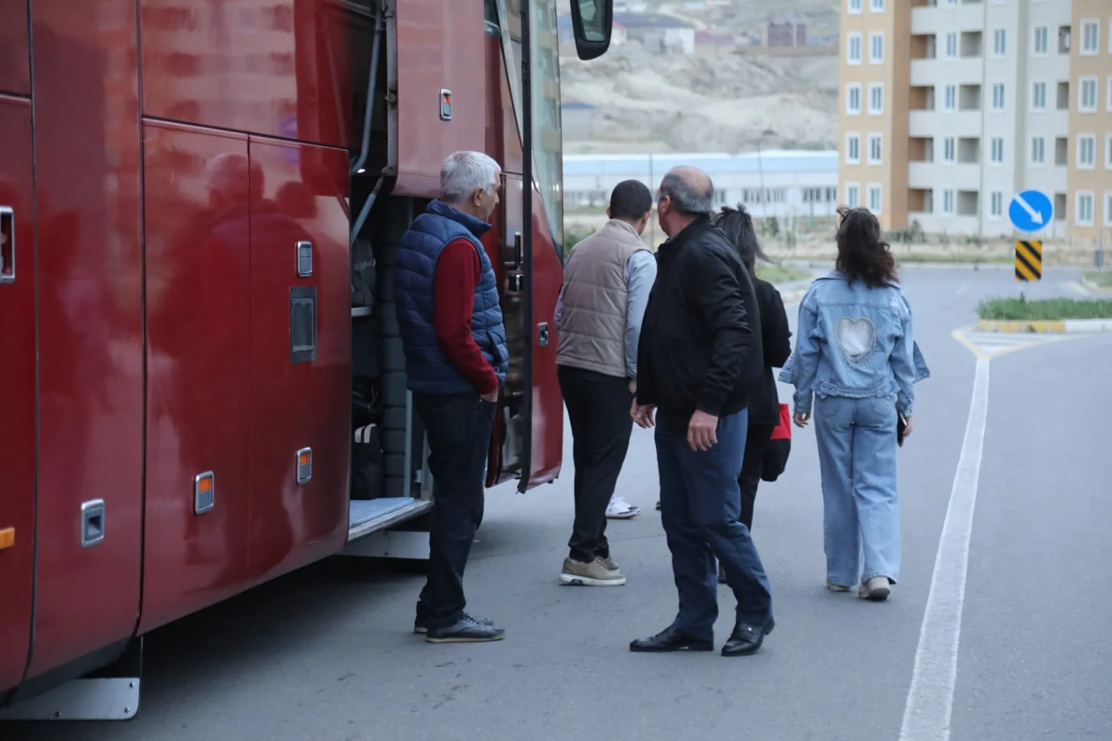 Xocalı şəhərinə  növbəti koç karvanı yola salınıb