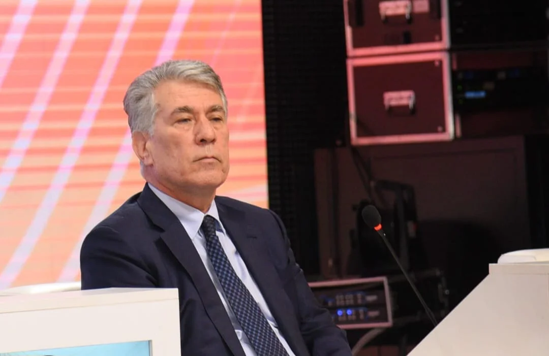 "Azərbaycan dilinin dövlət dili kimi təsbit olunması Ulu Öndərin tarixi xidmətidir"-ZİYAFƏT ƏSGƏROV
