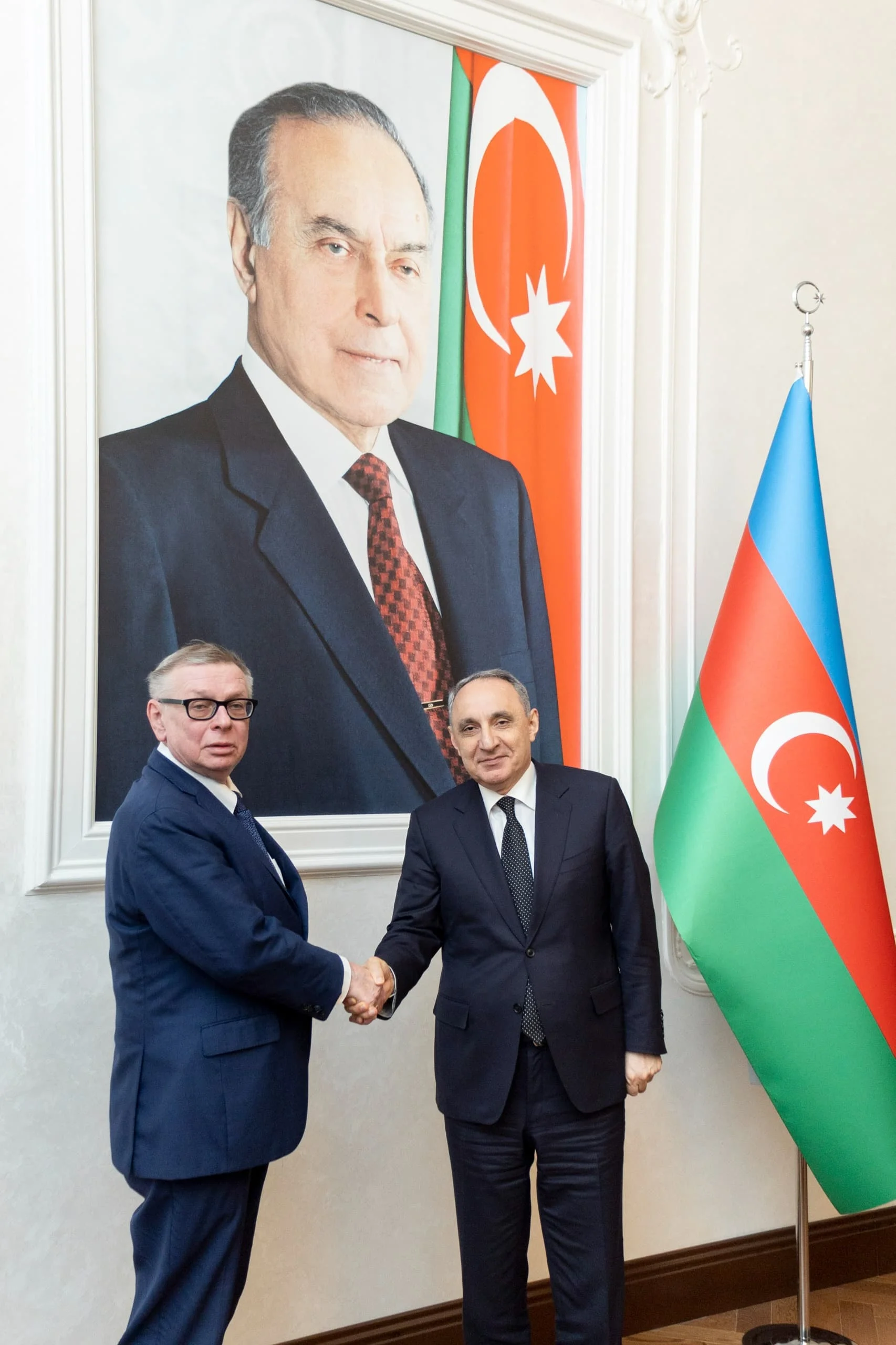 Baş prokuror Aleksandr Zuyevlə görüşüb