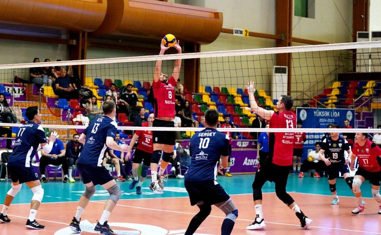 Kişi voleybolçuların Yüksək Liqasında final mərhələsinə start verilib