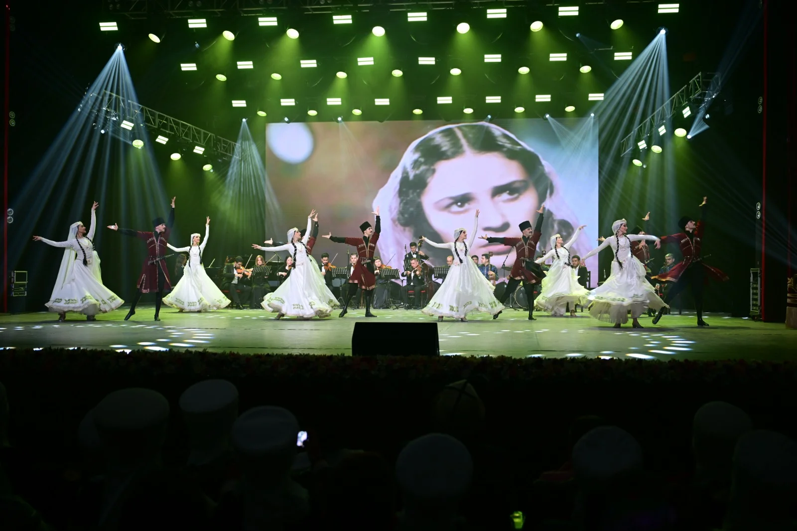 Bişkekdə Azərbaycan mədəniyyətinin təntənəsi