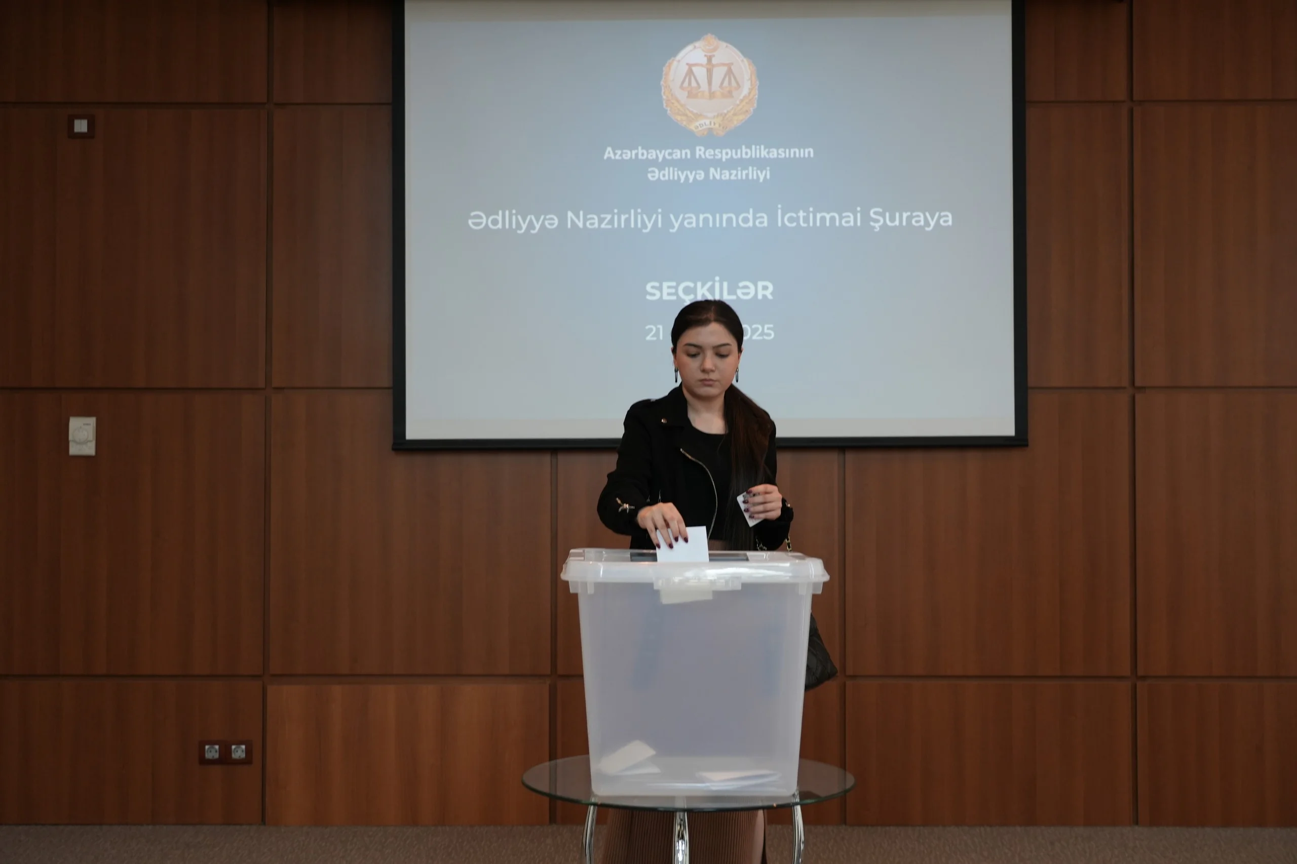 Ədliyyə Nazirliyi yanında İctimai şuranın 7 nəfərdən ibarət yeni tərkibi seçilib