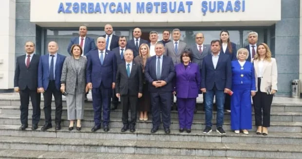 Türkiyə səfiri Mətbuat Şurasında məsləhətləşmələr apardı – FOTO