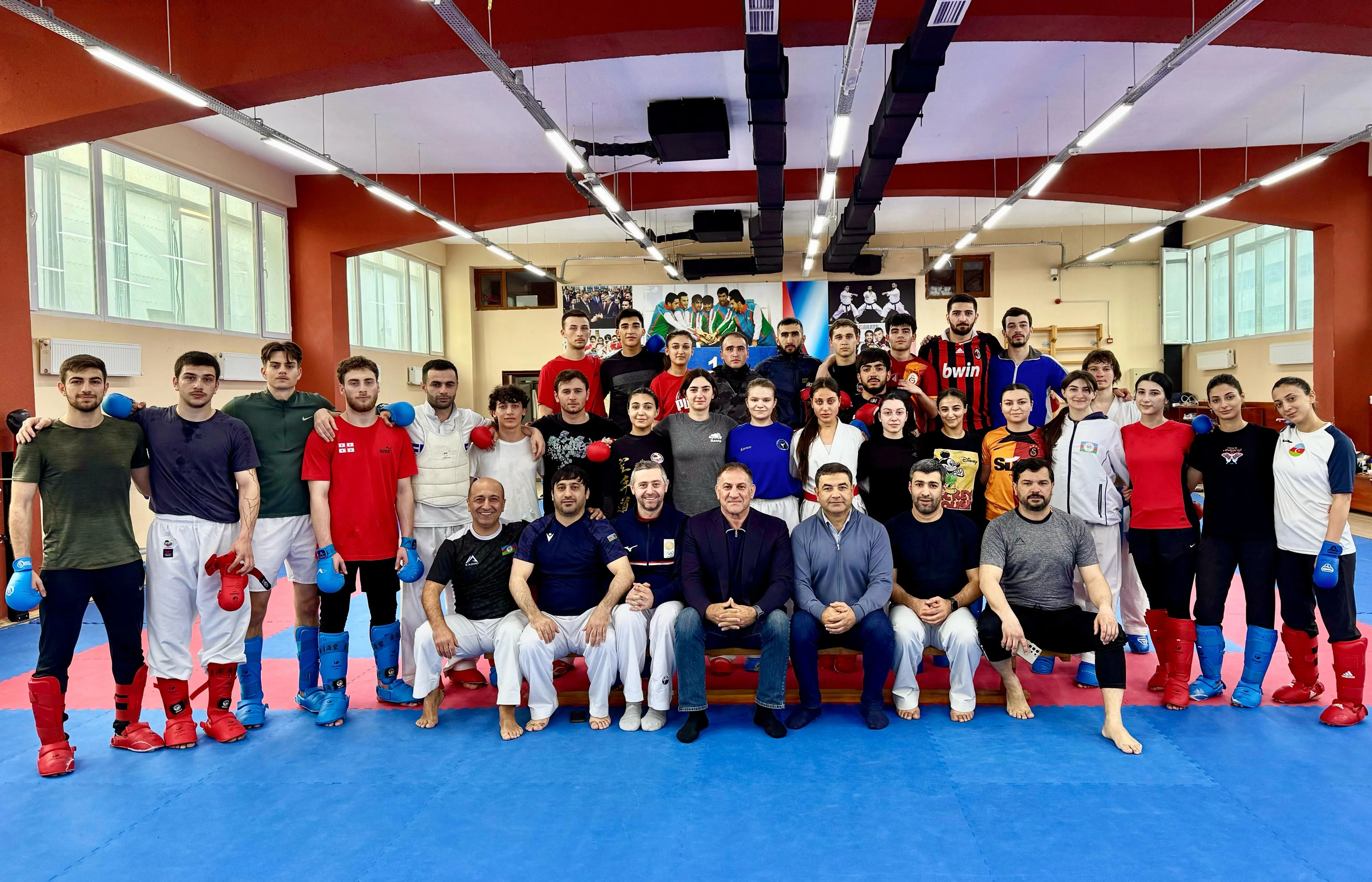 Azərbaycan Karate Federasiyasının (AKF) təlim-məşq bazasında Azərbaycan və Gürcüstan yığma komandalarının birgə təlim-məşq toplanışı keçirilir