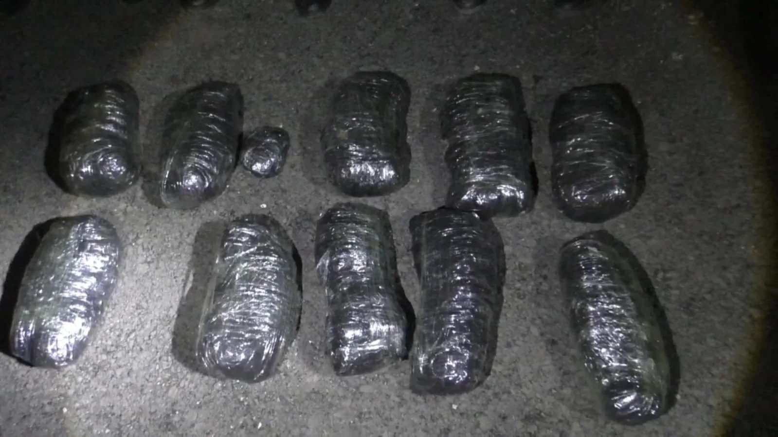 Lerikdə polisin keçirdiyi əməliyyat zamanı 10 kiloqram narkotik vasitə aşkarlanıb