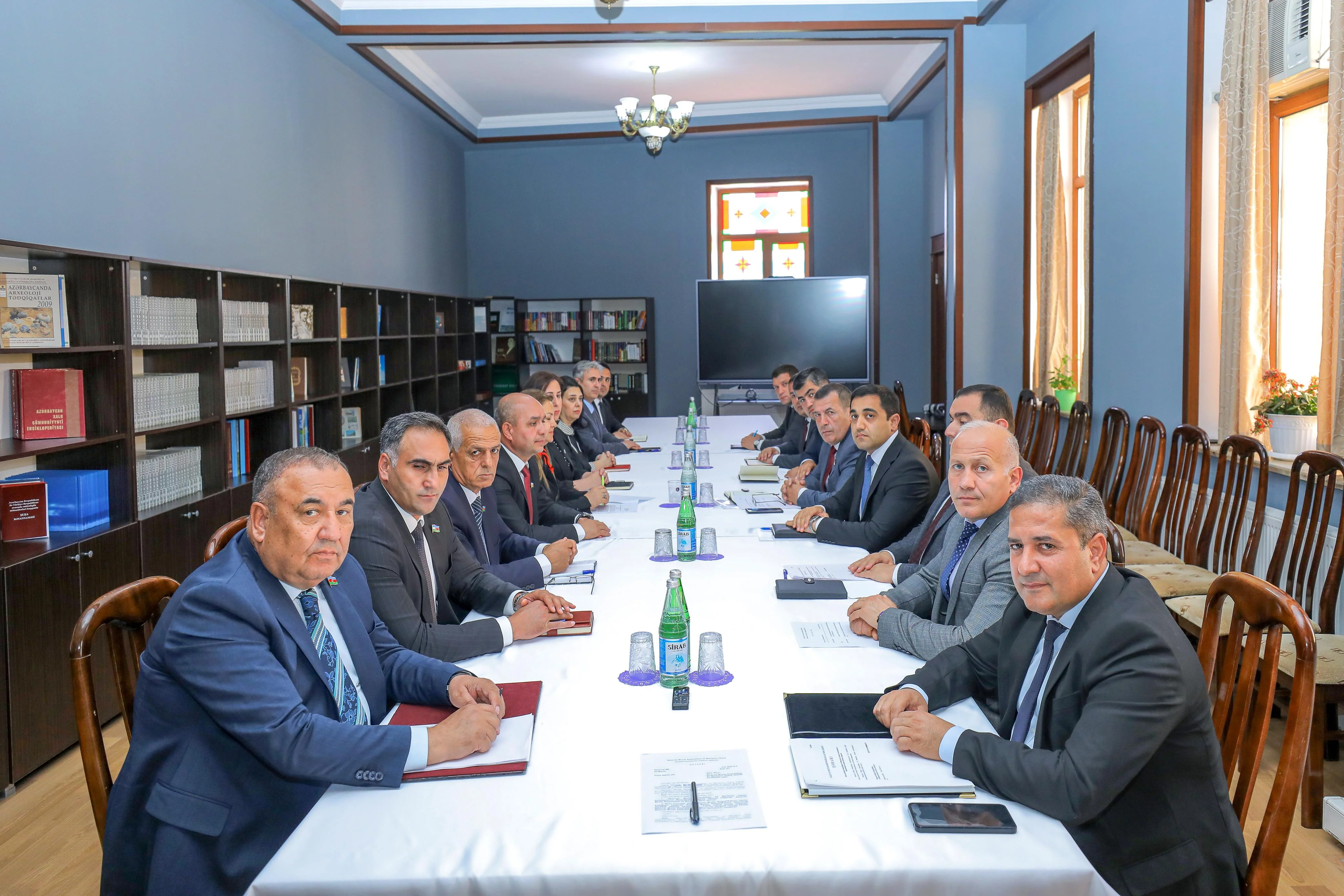 Ali Məclisin Hüquq siyasəti komitəsinin iclası keçirilib