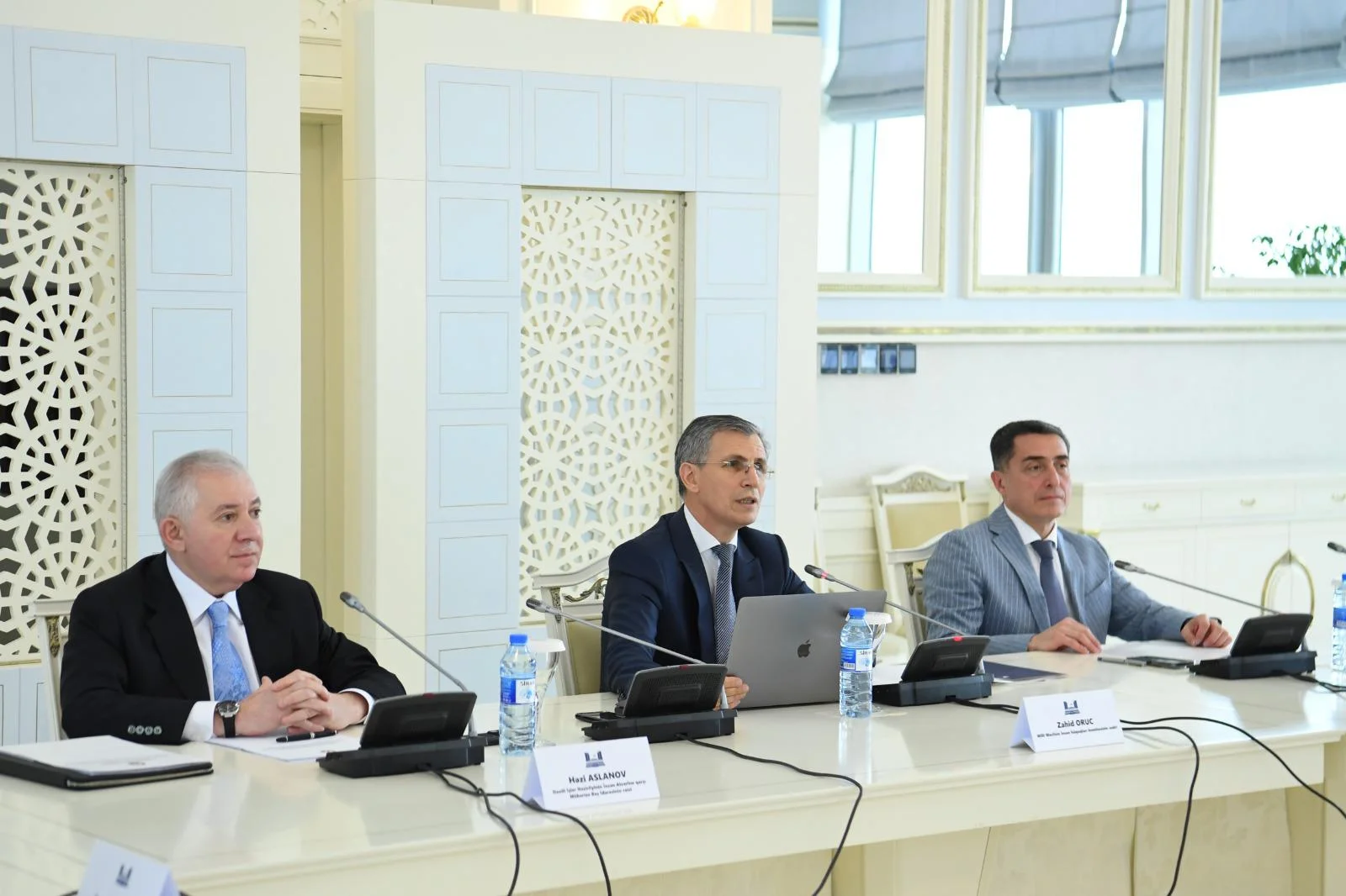 Komitələrin birgə iclasında  İnsan alverinə qarşı mübarizə üzrə Milli Koordinatorun  illik məlumatı dinlənilib
