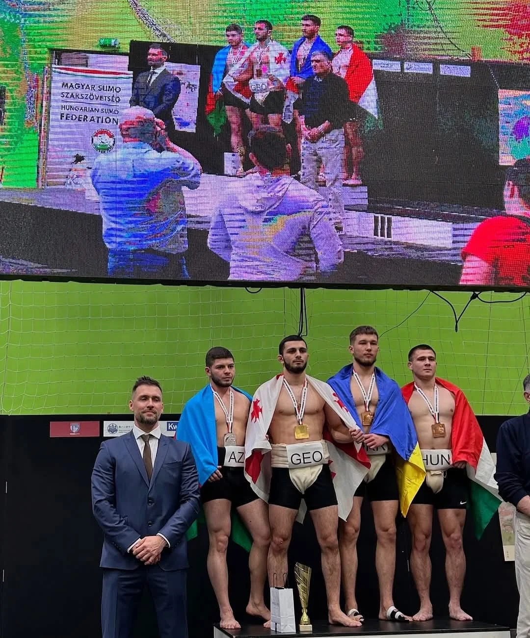 AVROPA ÇEMPİONATINDA GÜMÜŞ MEDAL!