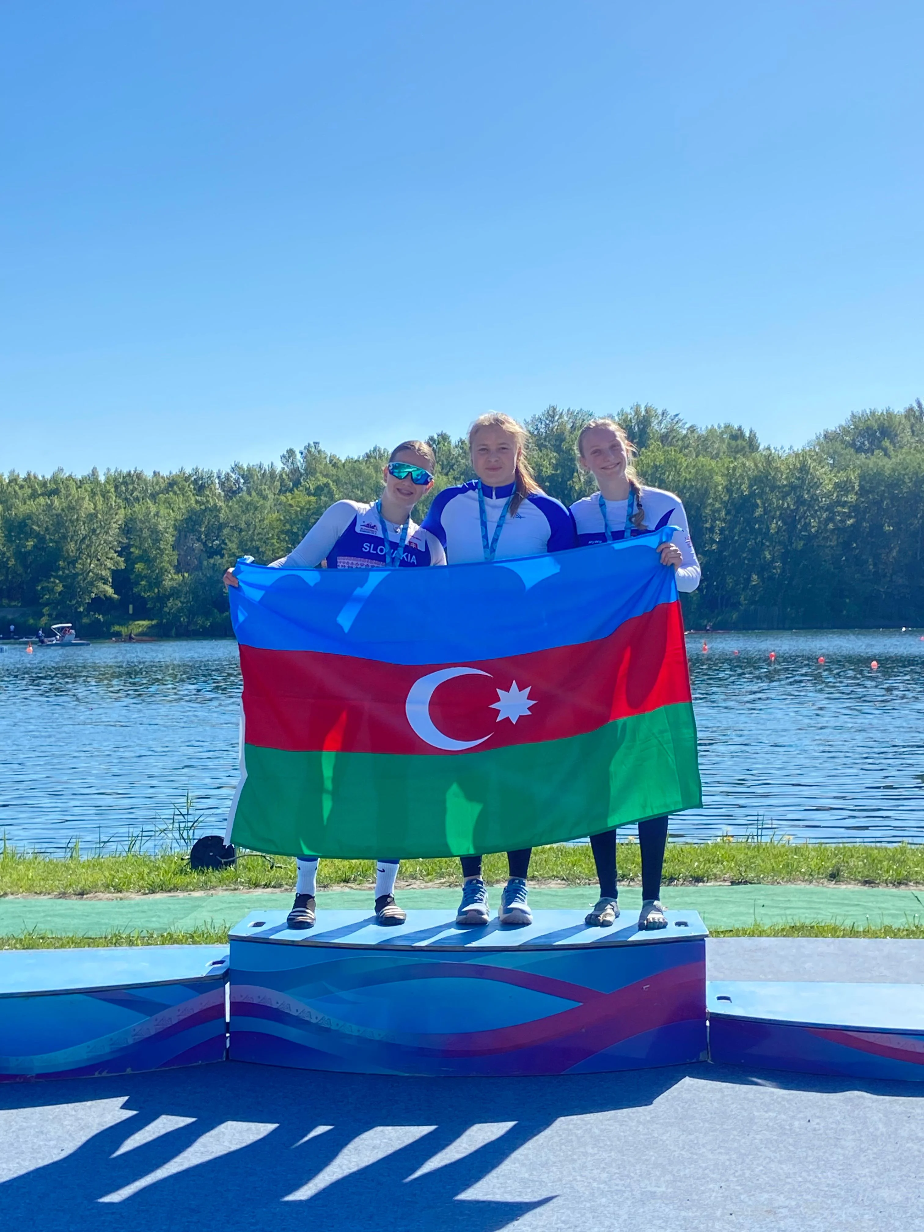 Avarçəkənlərimiz “Bratislava Reqatası”nda daha bir qızıl medal qazandı