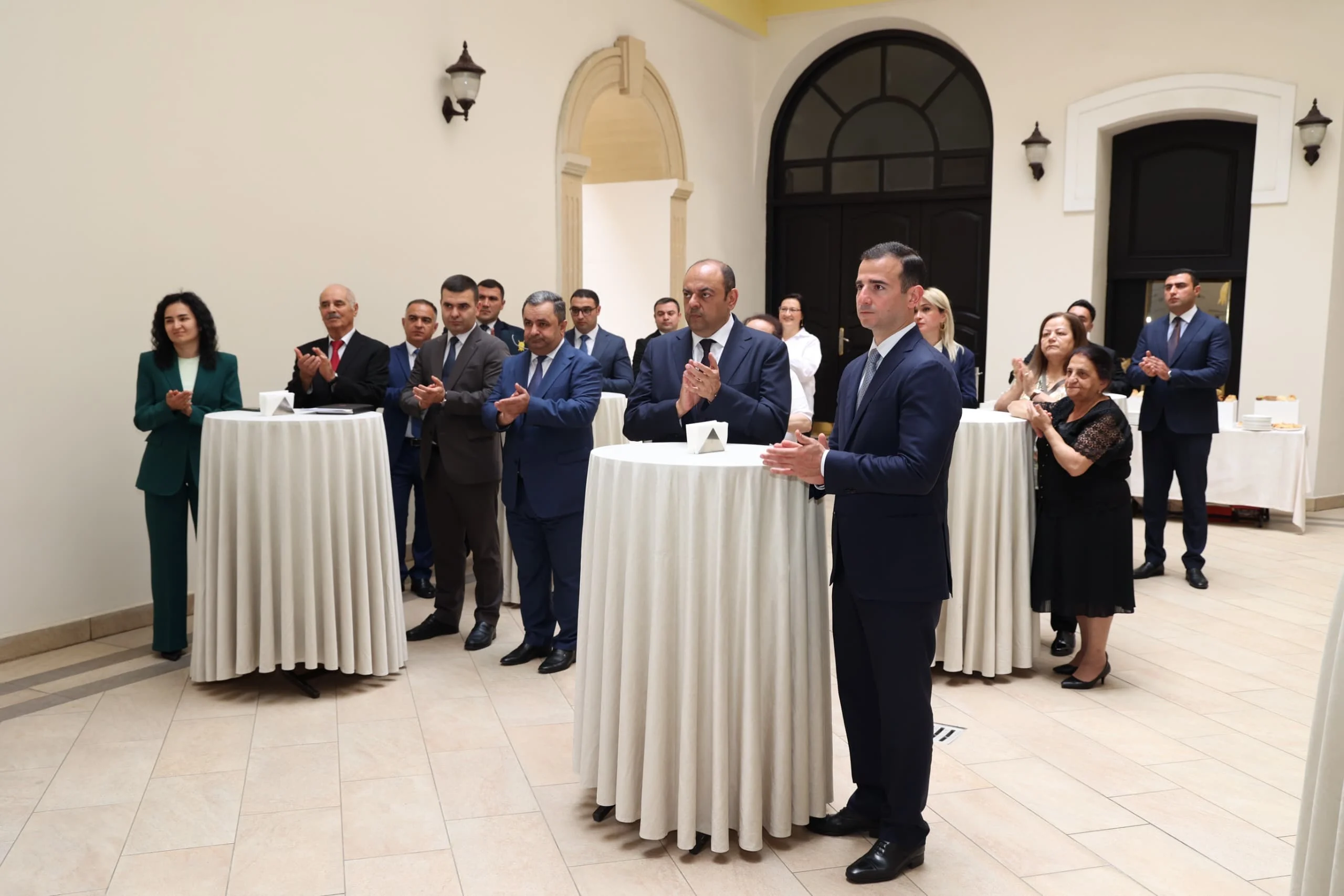 Baş Prokurorluqda dövlət qulluqçularının peşə bayramı qeyd olunub