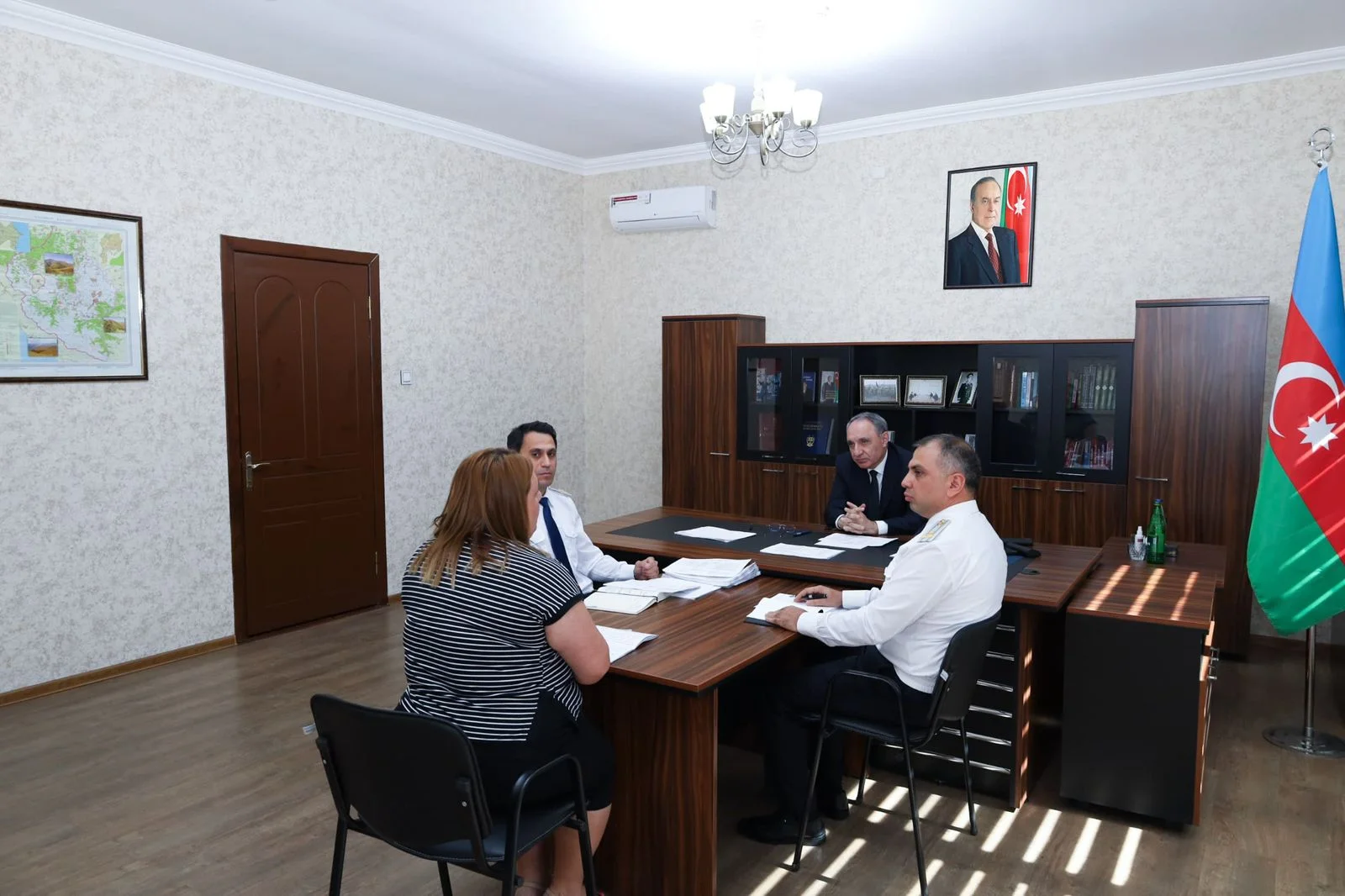 Baş prokuror Gədəbəy rayonunda vətəndaşları qəbul edib