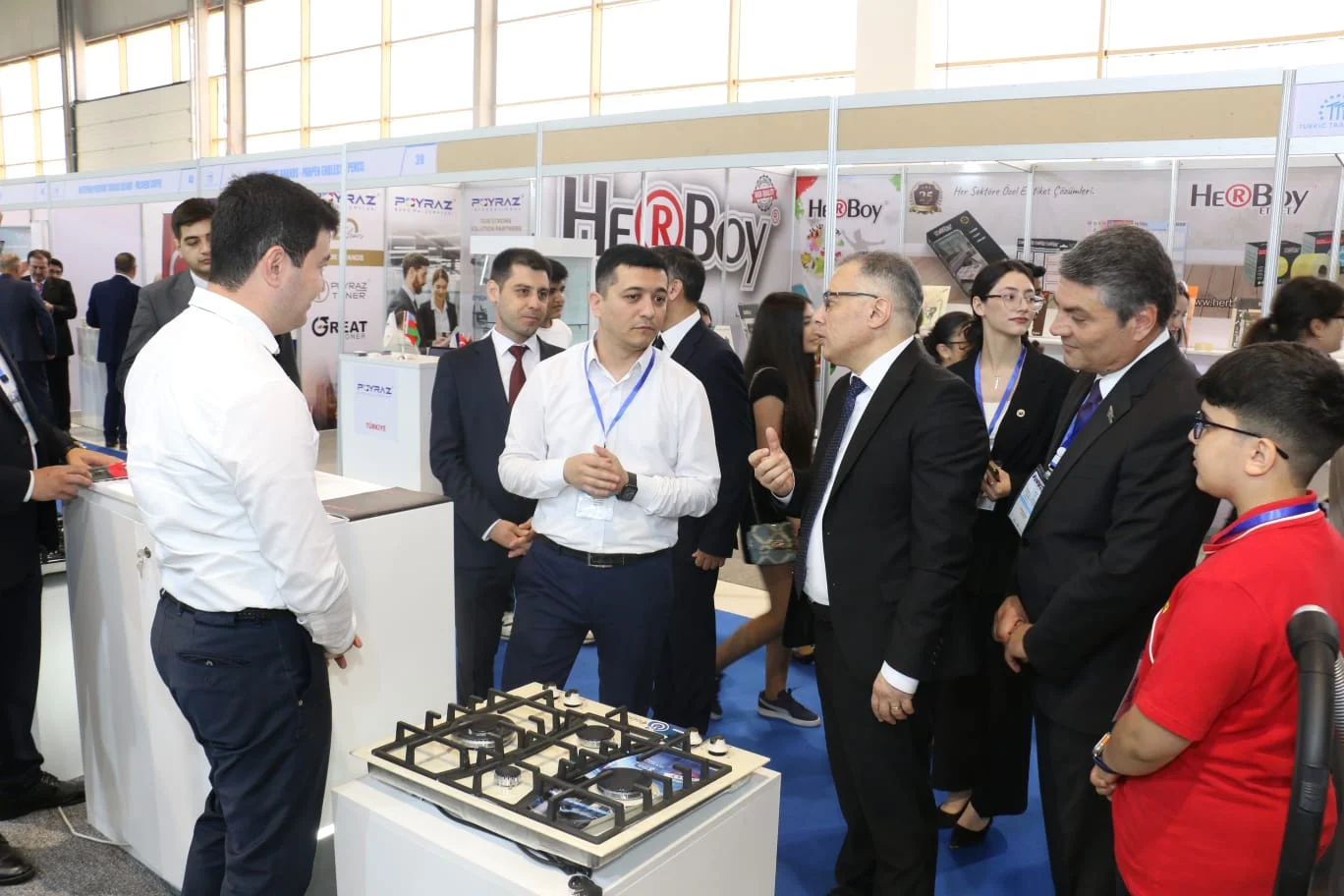 Bakıda "II Türk dövlətləri ticarət və investisiya əməkdaşlıq forumu və sərqisi" başlayıb