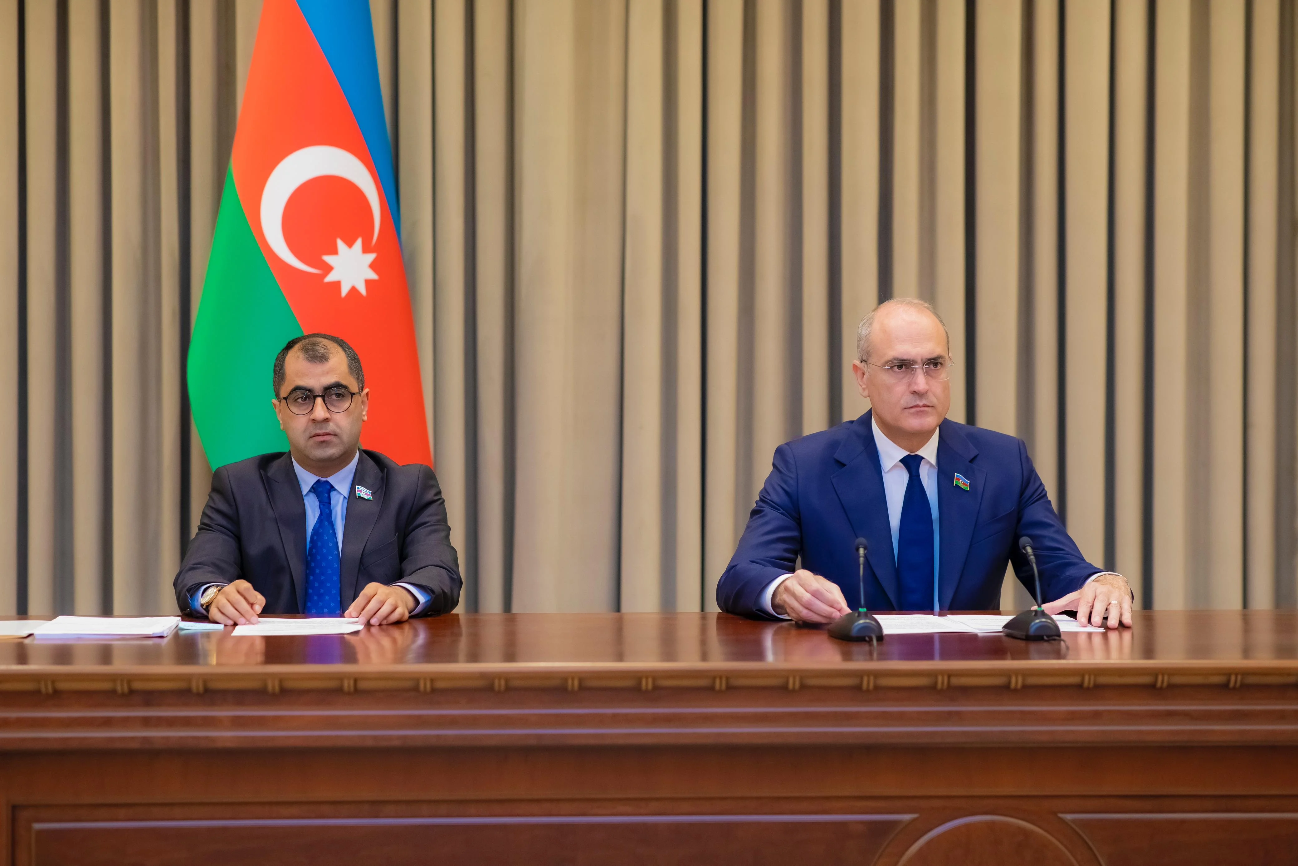Ali Məclisin növbədənkənar  sessiyasının ilk iclası keçirilib