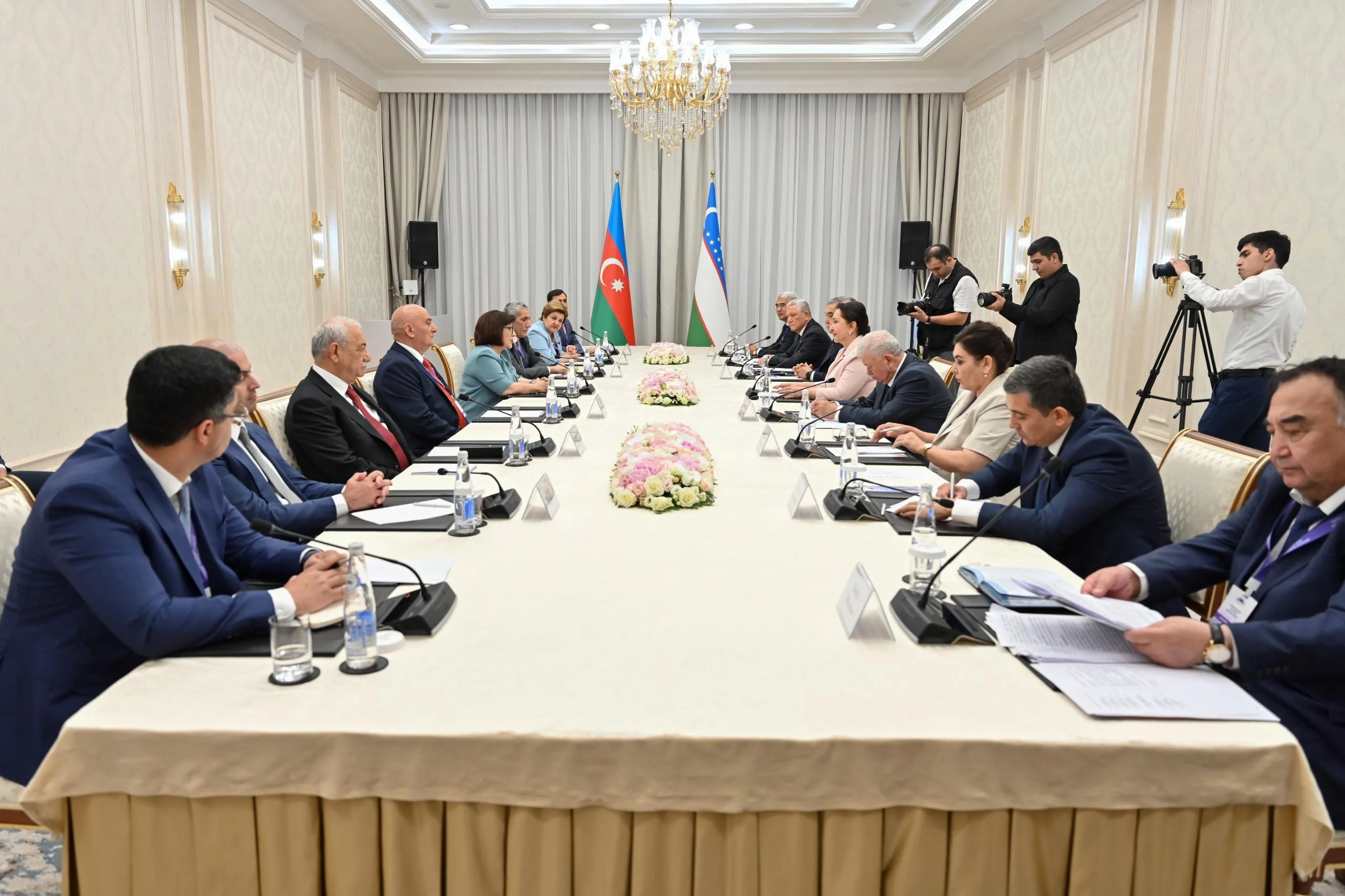 Milli Məclisin sədri Sahibə Qafarova  Özbəkistan Ali Məclisi Senatının sədri  Tənzilə Narbayeva ilə görüşüb