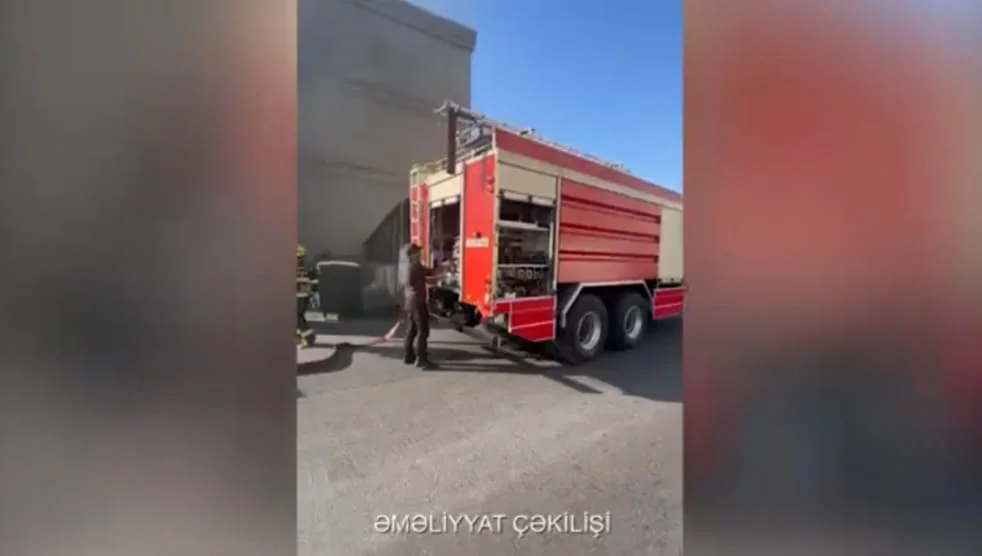 Söndürülməmiş siqaret kötüyünün atılması ciddi yanğına səbəb olub (video)