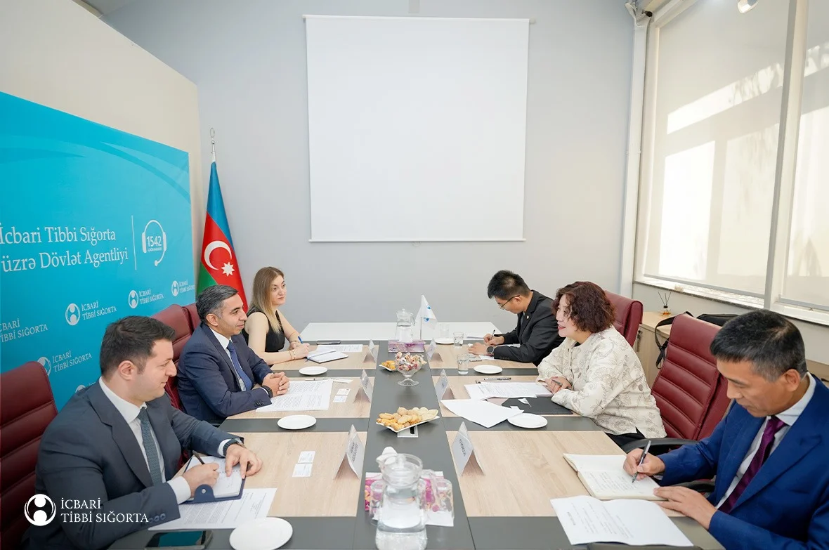 İcbari Tibbi Sığorta üzrə Dövlət Agentliyinin İdarə Heyətinin sədri Çin Xalq Respublikasının səfiri ilə görüşüb