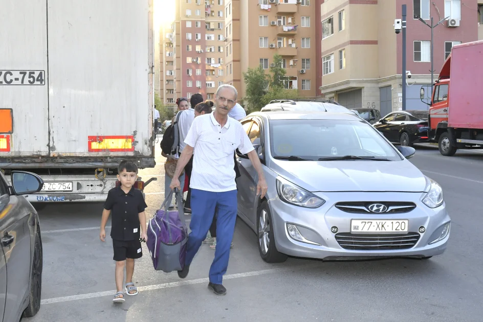 Ağdamın Xıdırlı kəndinə növbəti köç karvanı yola salınıb