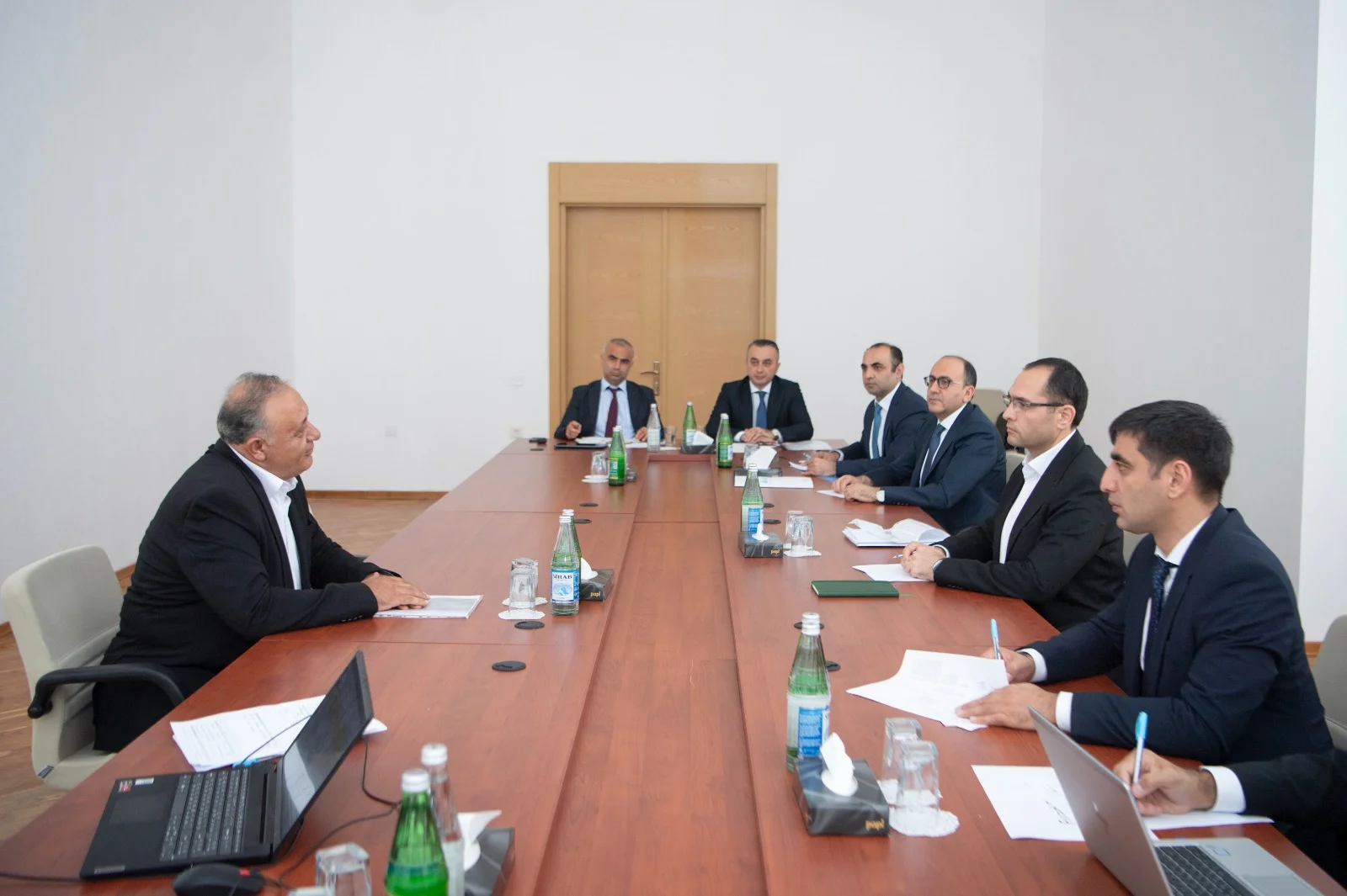 Nazir Məcnun Məmmədov Qəbələdə vətəndaşları qəbul edib