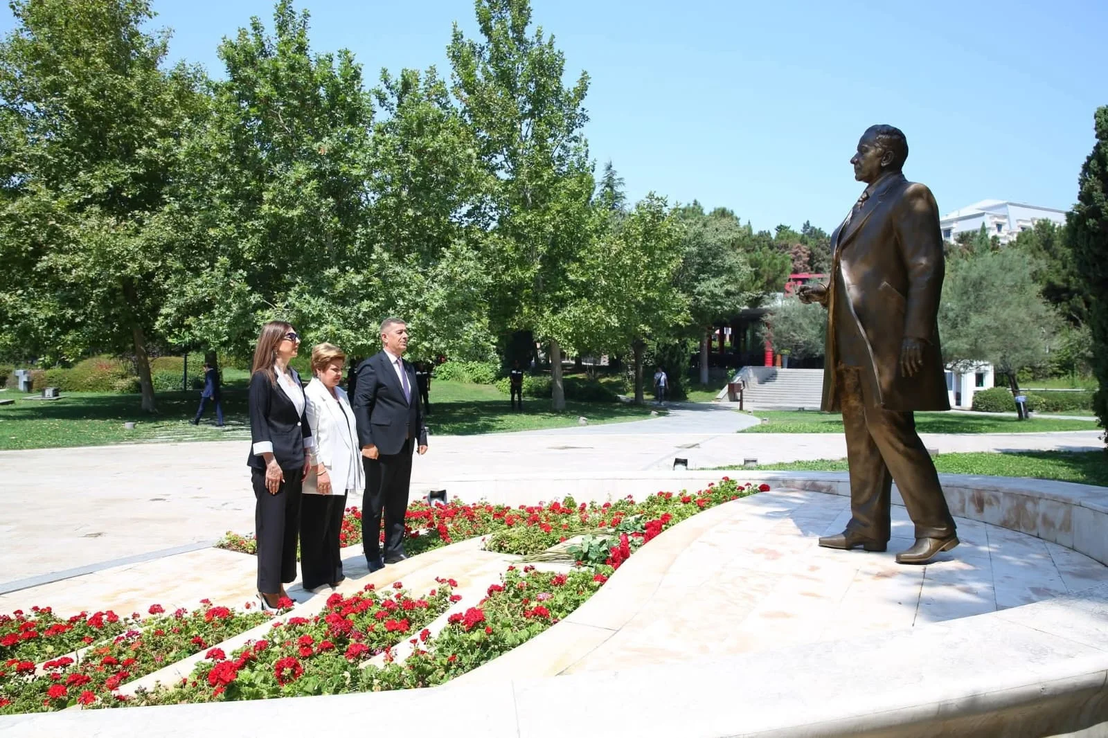 “Qərbi Azərbaycan İrsi” kitabının Binəqədi rayonunda təqdimat mərasimi keçirildi