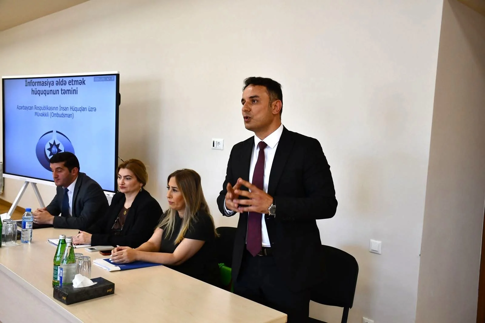 Ombudsmanın təşəbbüsü ilə Xankəndidə “İnformasiya əldə etmək hüququnun müdafiəsi” mövzusunda maarifləndirmə tədbiri keçirilib