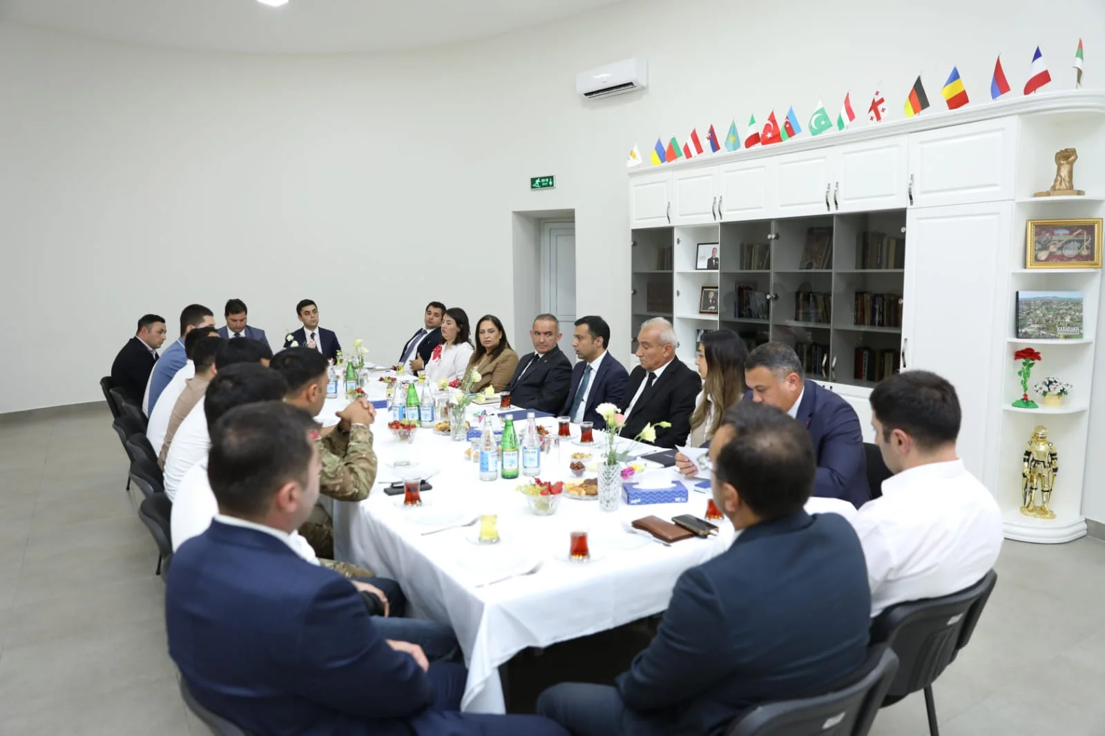 Şağan Reabilitasiya Pansionatında müharibə ilə əlaqədar əlilliyi olan daha bir qrup şəxslə görüş keçirilib