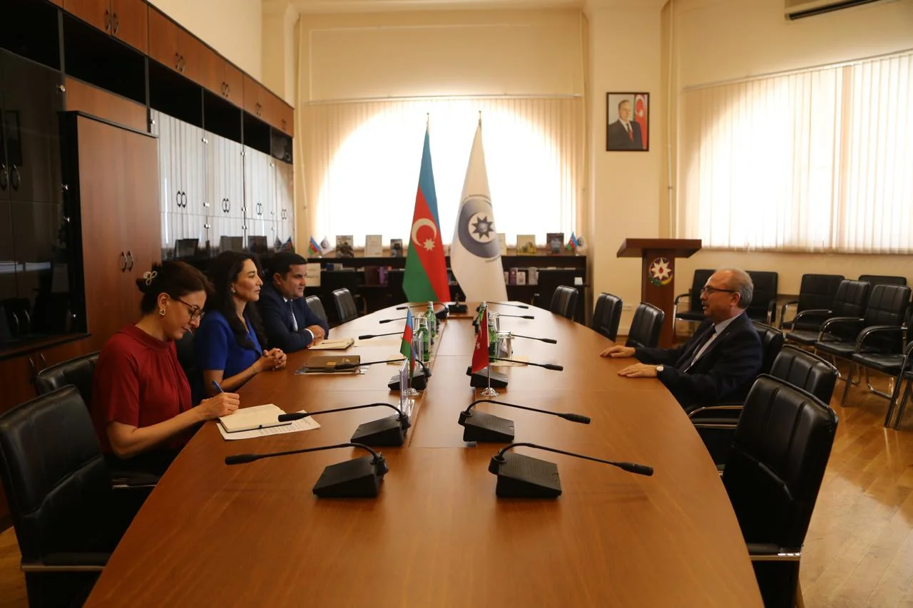 Ombudsman Səbinə Əliyeva Türkiyənin ölkəmizdəki səfirini qəbul edib