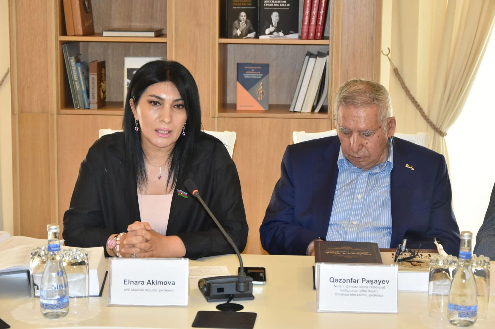 Milli Kitabxanada “Məhəmməd Füzuli. Biblioqrafiya” və “Məhəmməd Füzuli. Həyatı və yaradıcılığı” kitablarının təqdimat mərasimi keçirilib