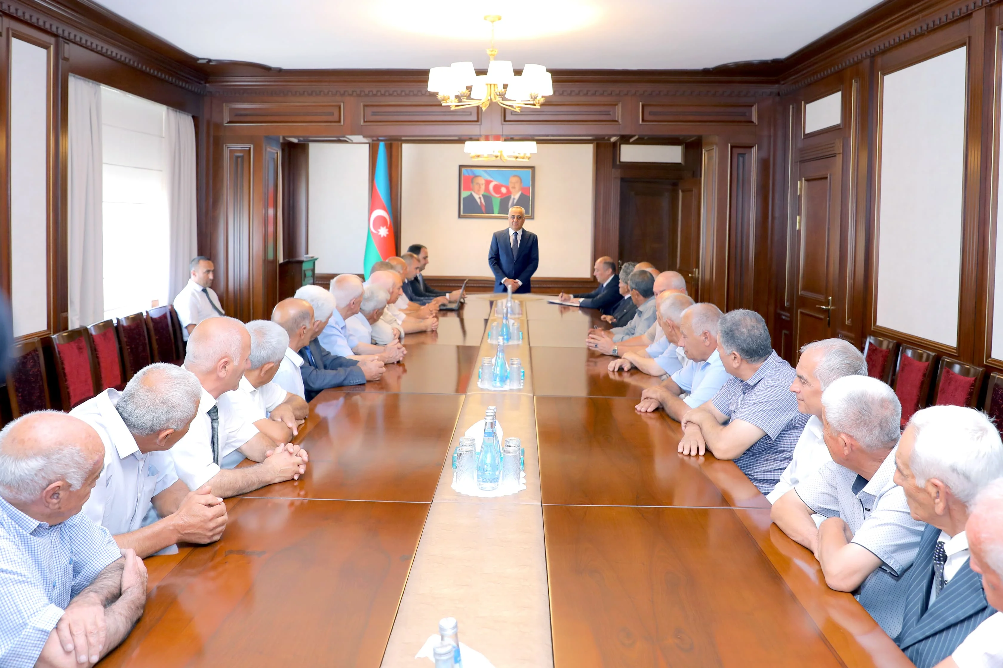 Səlahiyyətli nümayəndə Ordubad rayon ictimaiyyətinin nümayəndələri ilə görüşüb