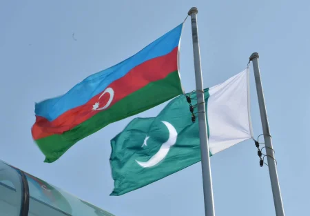 Pakistan Milli Assambleyasının sədri ölkəmizə rəsmi səfərə gəlib