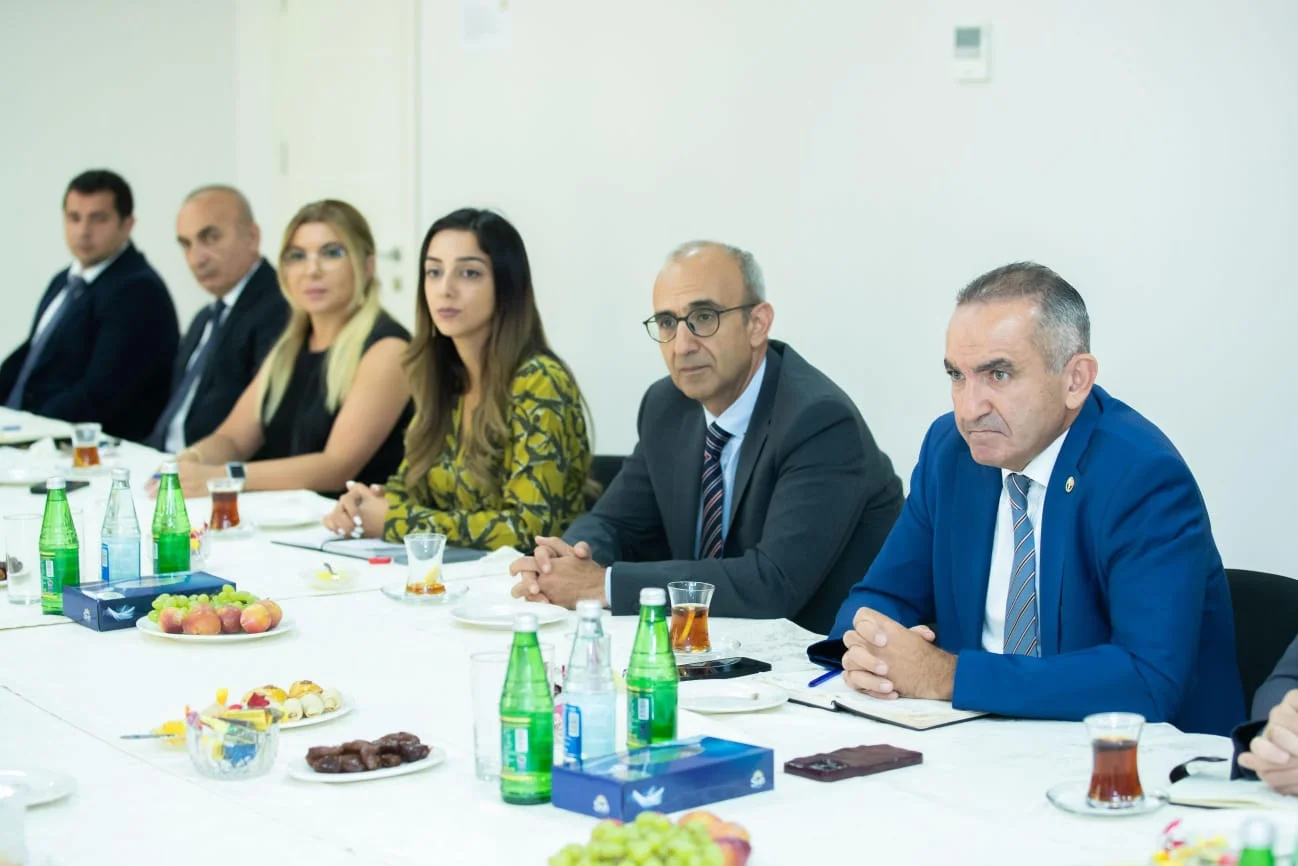 Müharibə ilə əlaqədar əlilliyi olan daha bir qrup şəxslə görüş keçirildi