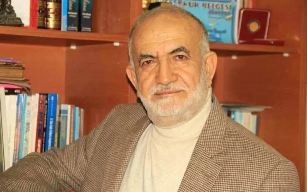 Şair Məmməd İsmayıl vəfat edib