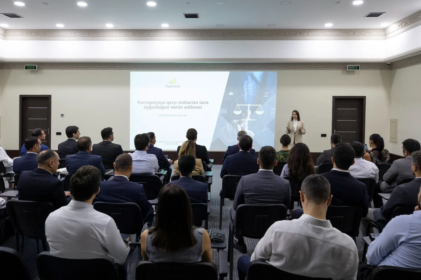 “AzerGold” QSC-də korrupsiyaya qarşı mübarizə üzrə maarifləndirmə seminarı keçirilib