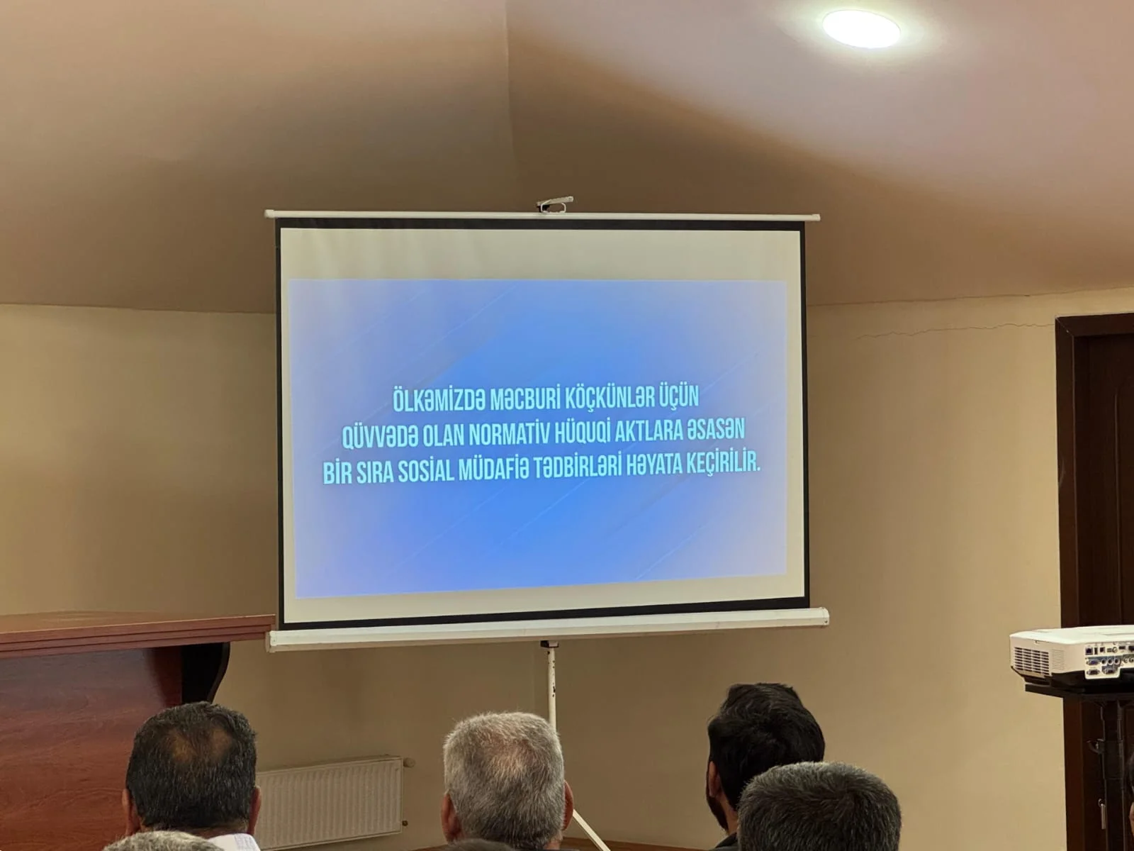 Xıdırlı sakinləri sosial müdafiə tədbirləri və mina təhlükəsi ilə bağlı maarifləndirilib