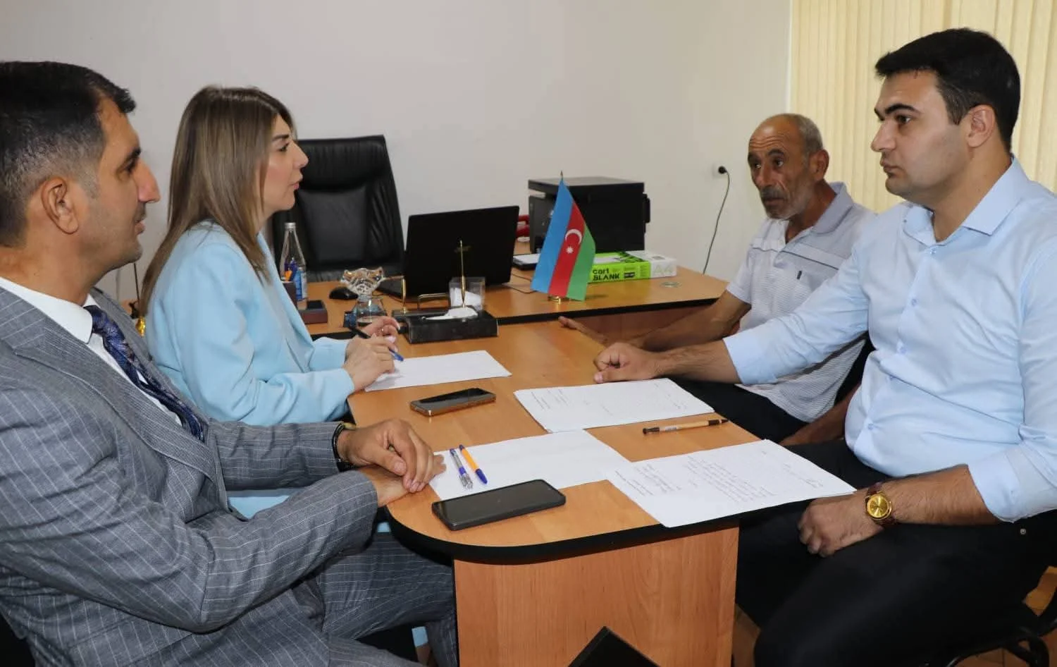 Günay Ağamalının Salyan şəhərində yerləşən deputat ofisində fərdi vətəndaş qəbulu keçirilib