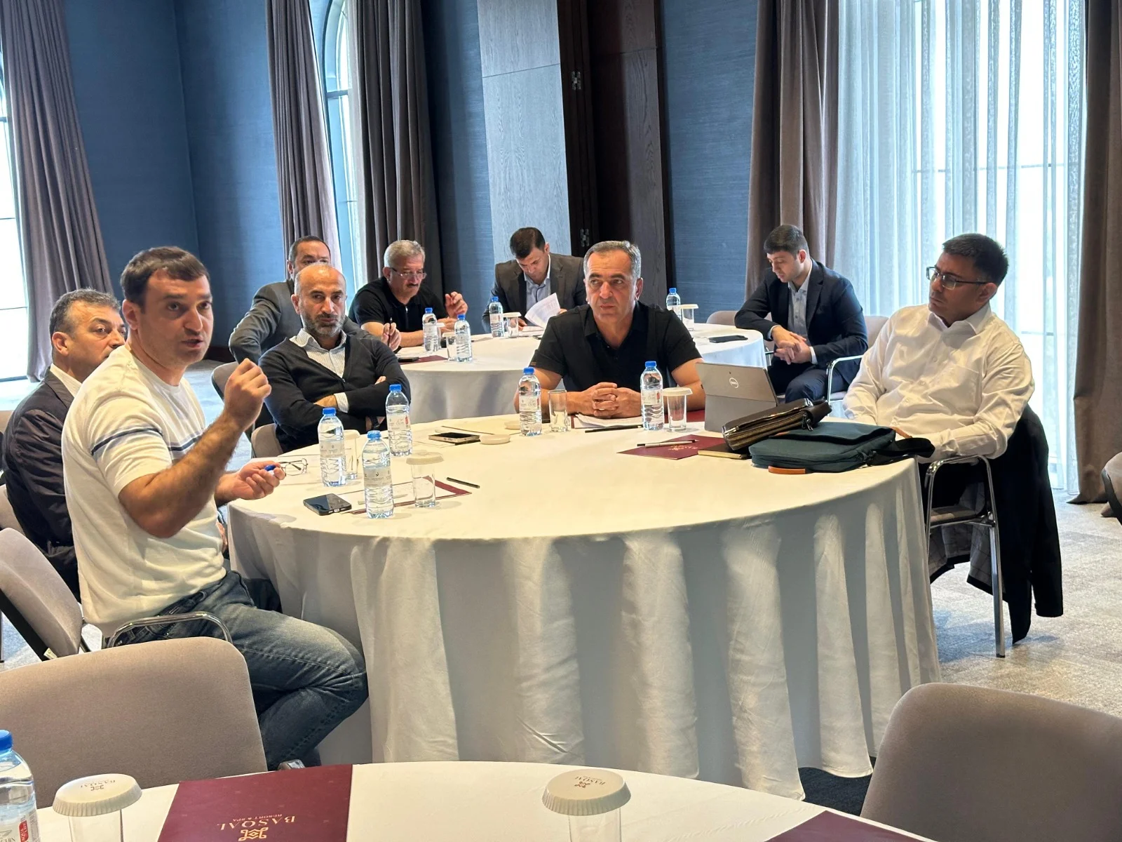 "Azəriqaz” İB-nin kommersiya sahəsi üzrə 2025-ci il ərzində görülmüş işlərin nəticələrinə dair müşavirə keçirilib