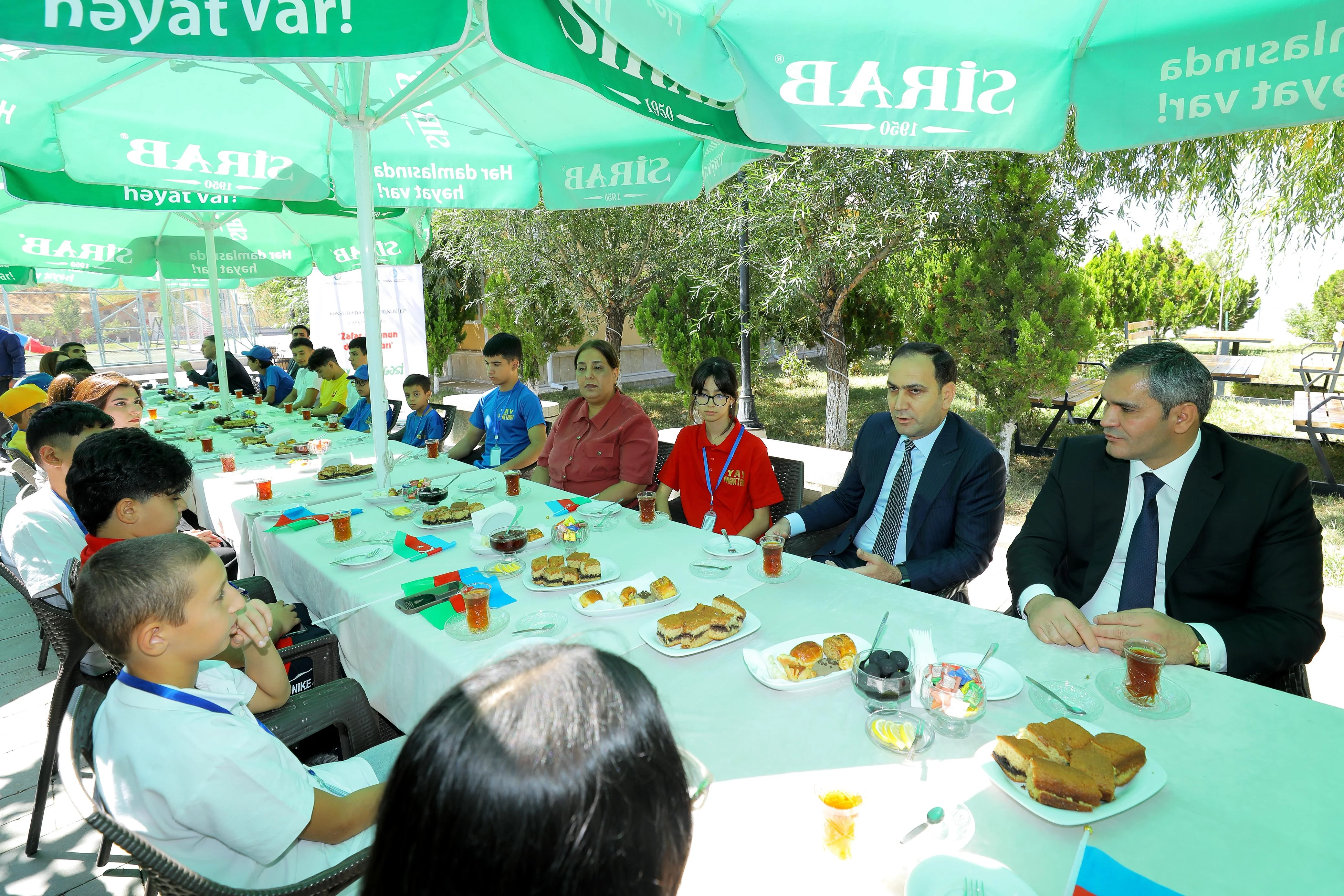 Naxçıvanda “Yay düşərgəsi”ndə iştirak  edən uşaqlarla görüş keçirilib