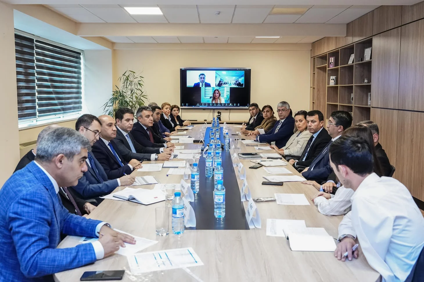 İşğaldan azad edilmiş ərazilərimizdə fəaliyyət göstərən işəgötürənlərlə növbəti görüş keçirilib