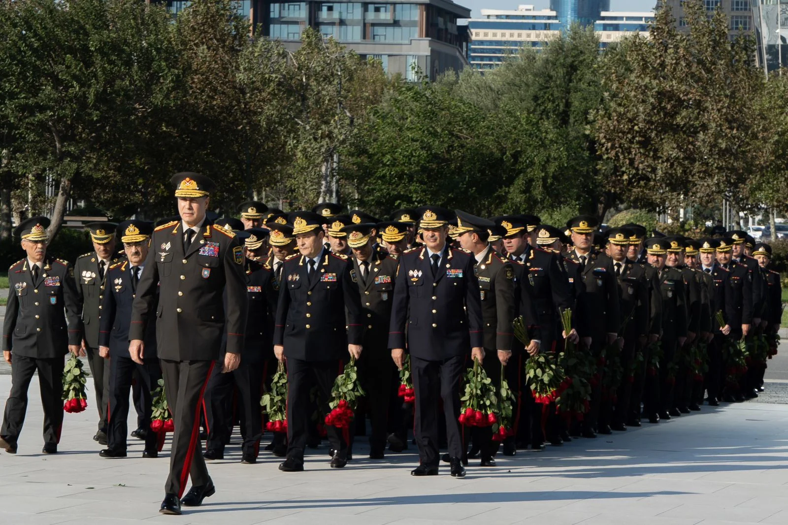 DİN-in şəxsi heyəti Anım günü ilə bağlı Zəfər parkını ziyarət ediblər