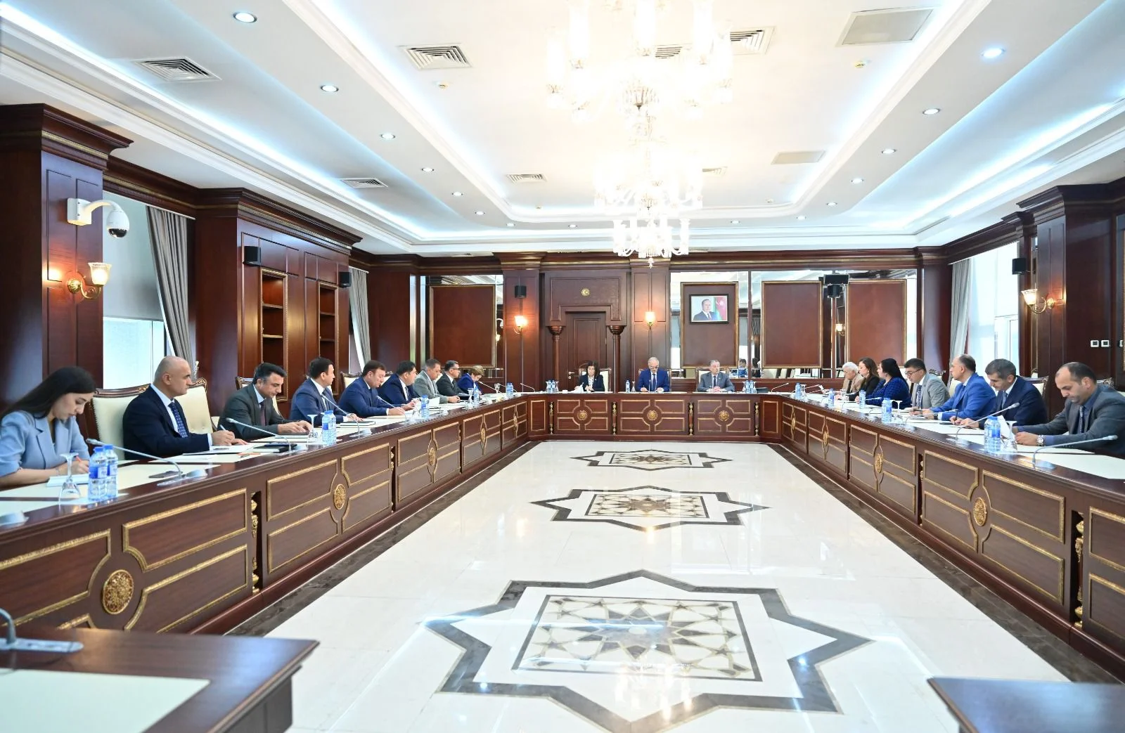 Aqrar siyasət komitəsinin iclasında